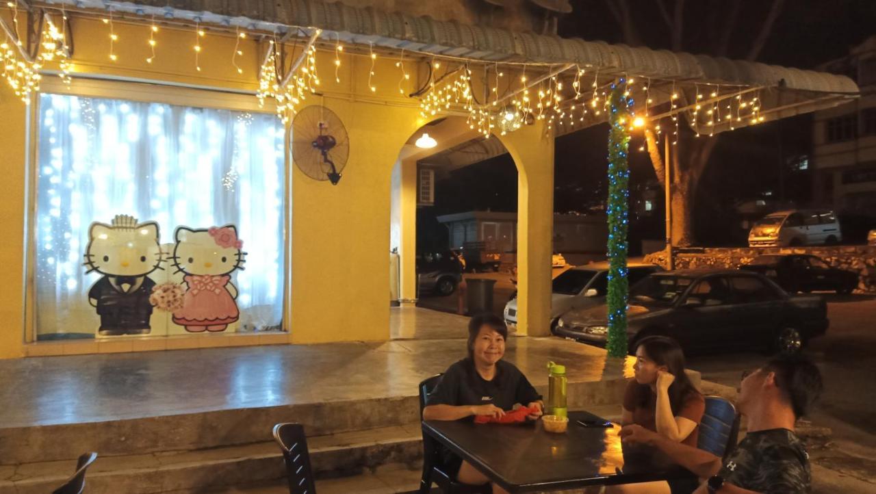 Snoopy Homestay Two Bedroom Batu Pahat Ngoại thất bức ảnh